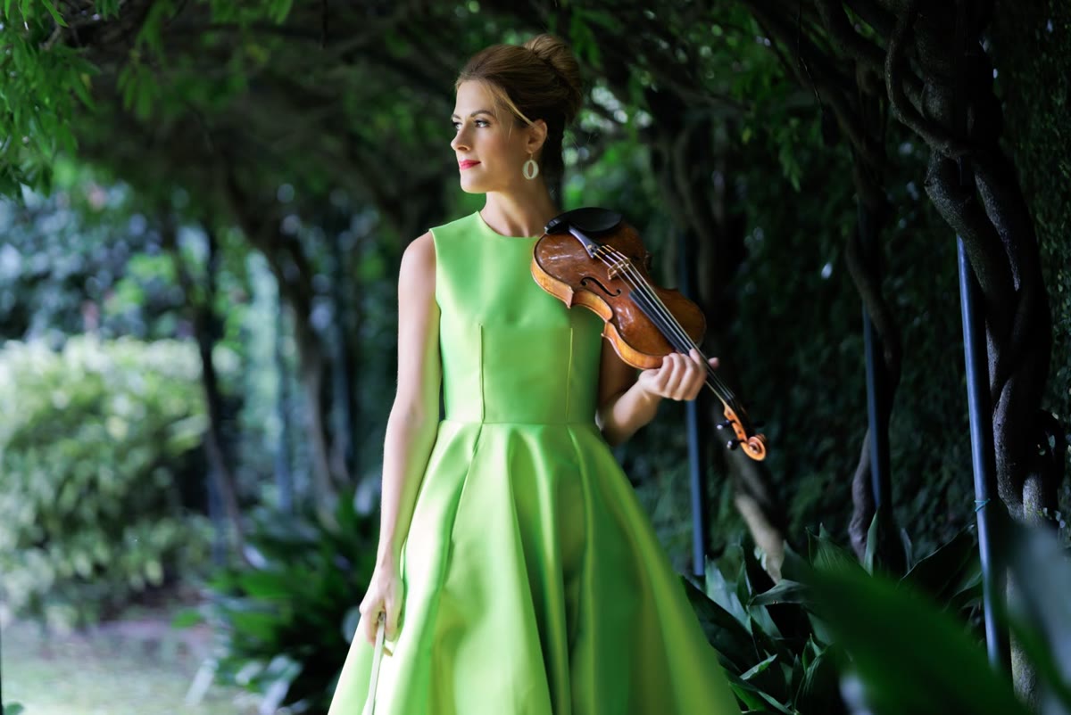Francesca Dego with her violin